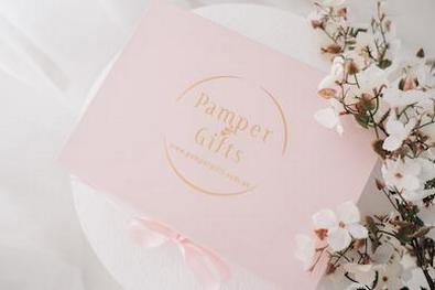 SELF LOVE PAMPER BOX cover