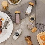 24pc Glass Spice Jars with Bamboo Lids & Labels alternate 2