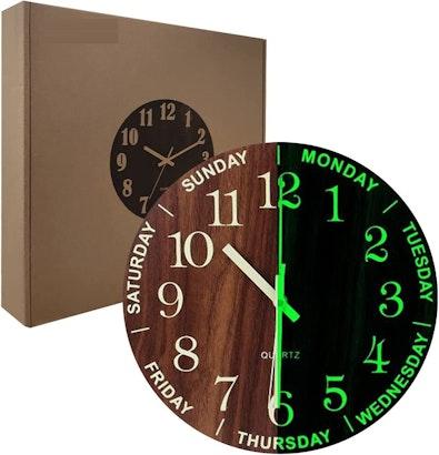 Glow-in-the-Dark Silent Wall Clock cover