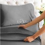 2000TC Ultra-Soft Super King 4pc Bed Sheet Set alternate 3